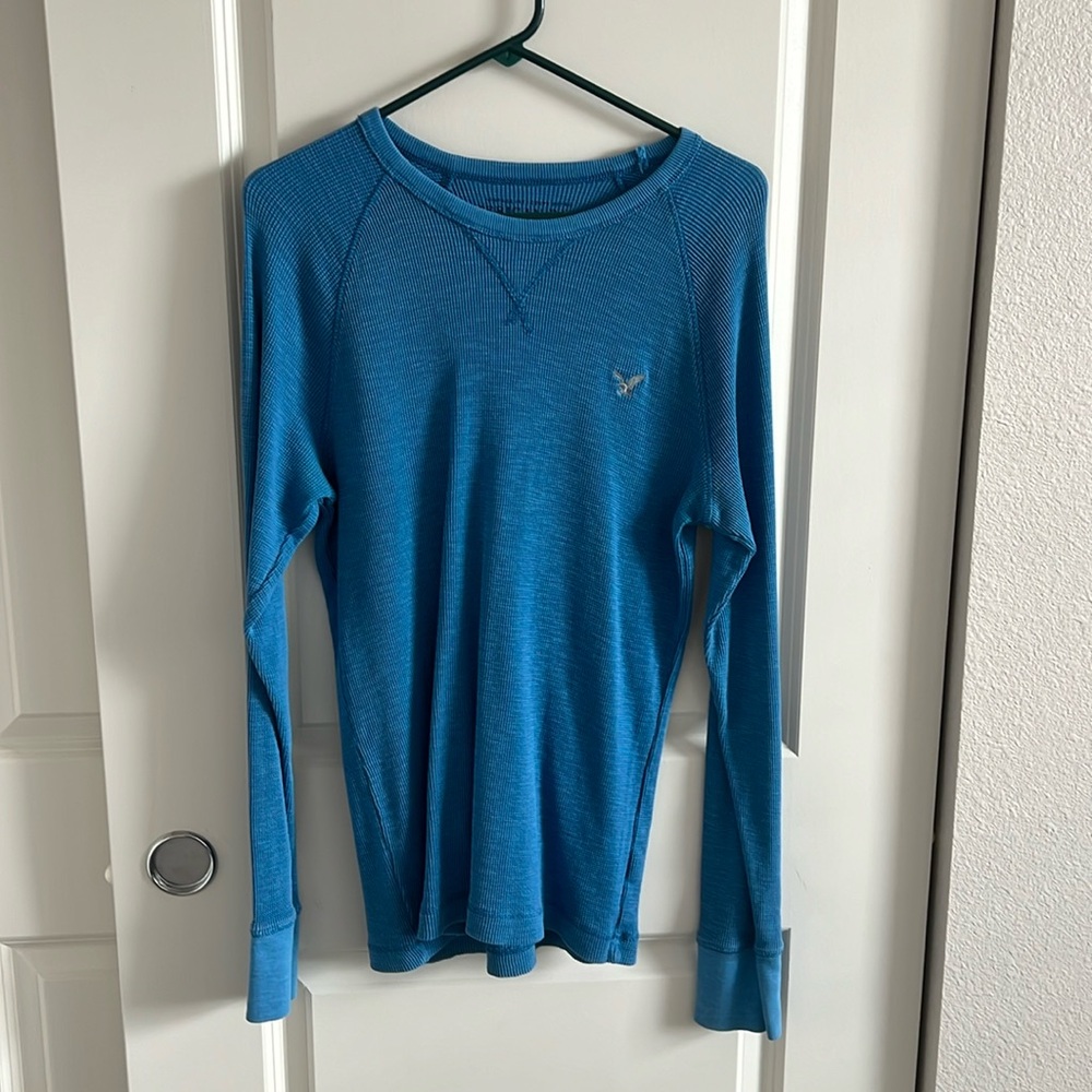 American Eagle Men’s Blue Long Sleeve Sweater Material Shirt